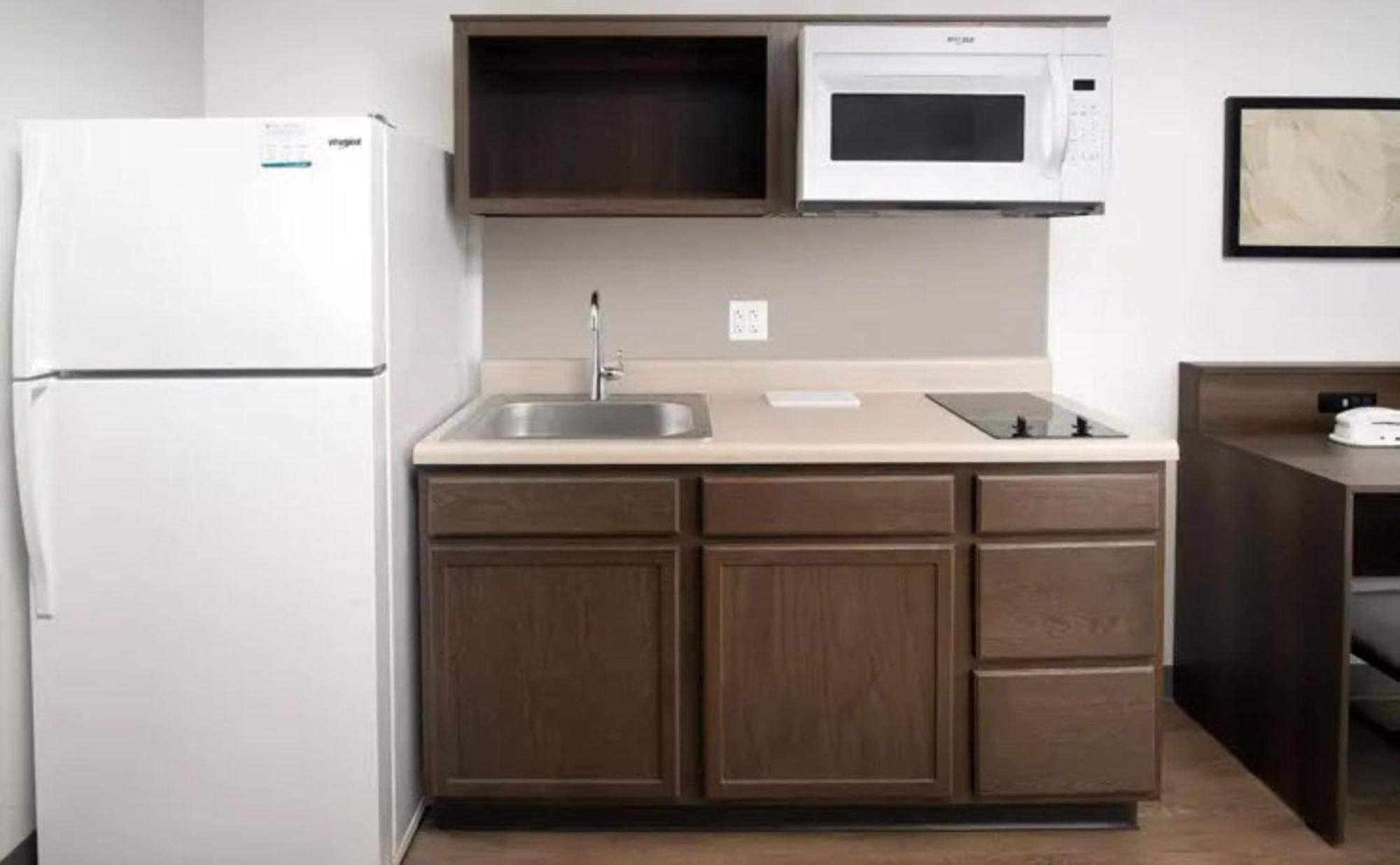 Woodspring Suites Huntsville - Research Park エクステリア 写真