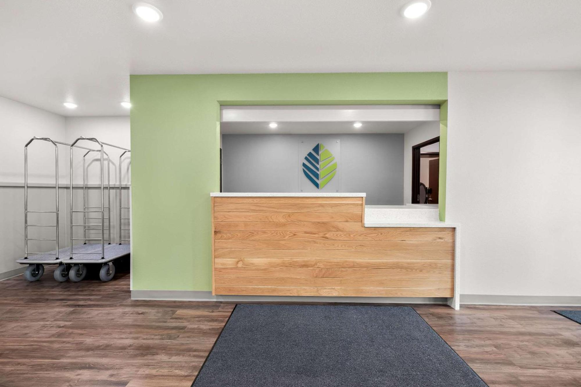 Woodspring Suites Huntsville - Research Park エクステリア 写真